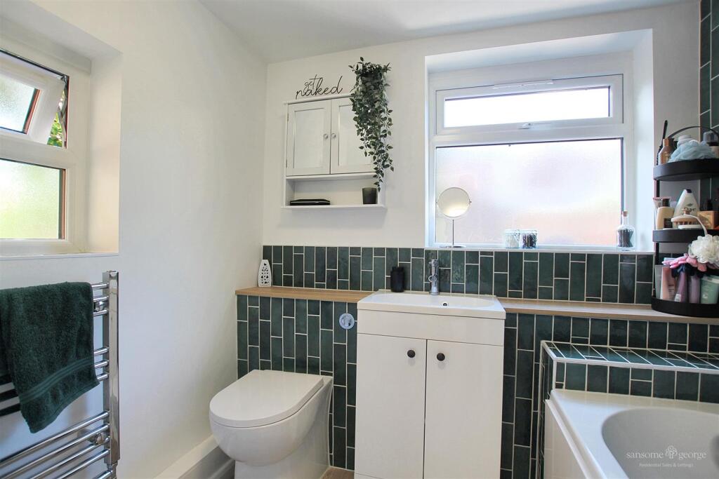 Ground Floor Bathroom