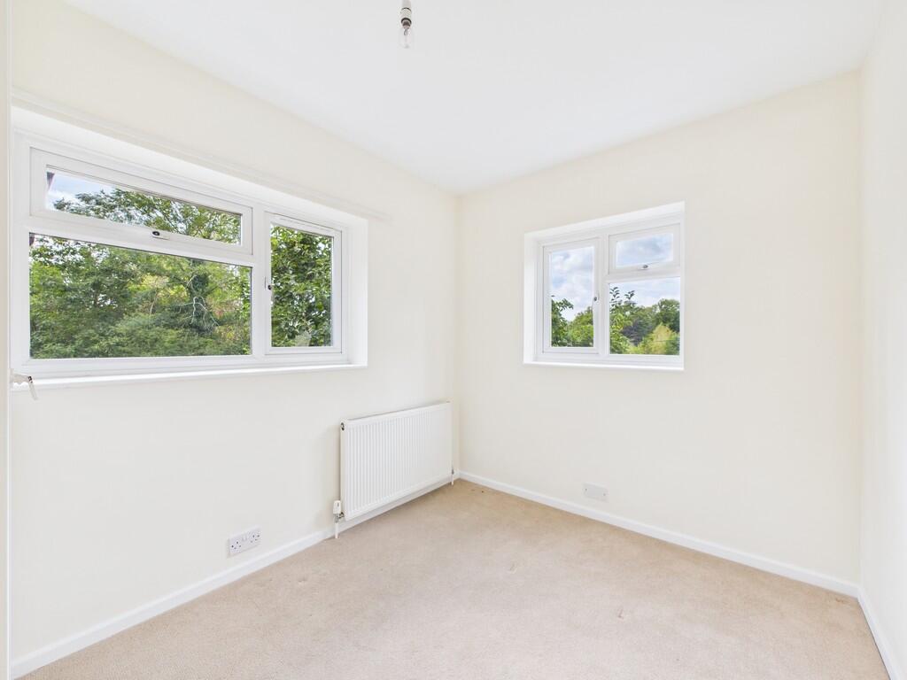 CAM04018G0-PR0325...