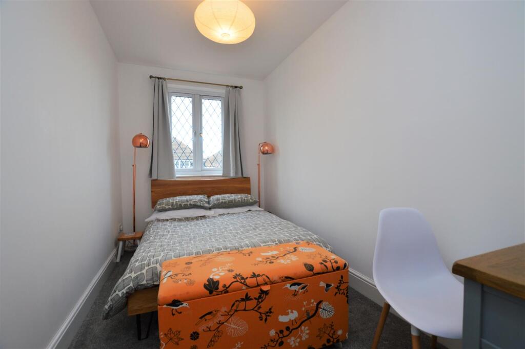 1 Short Way bed3.JPG