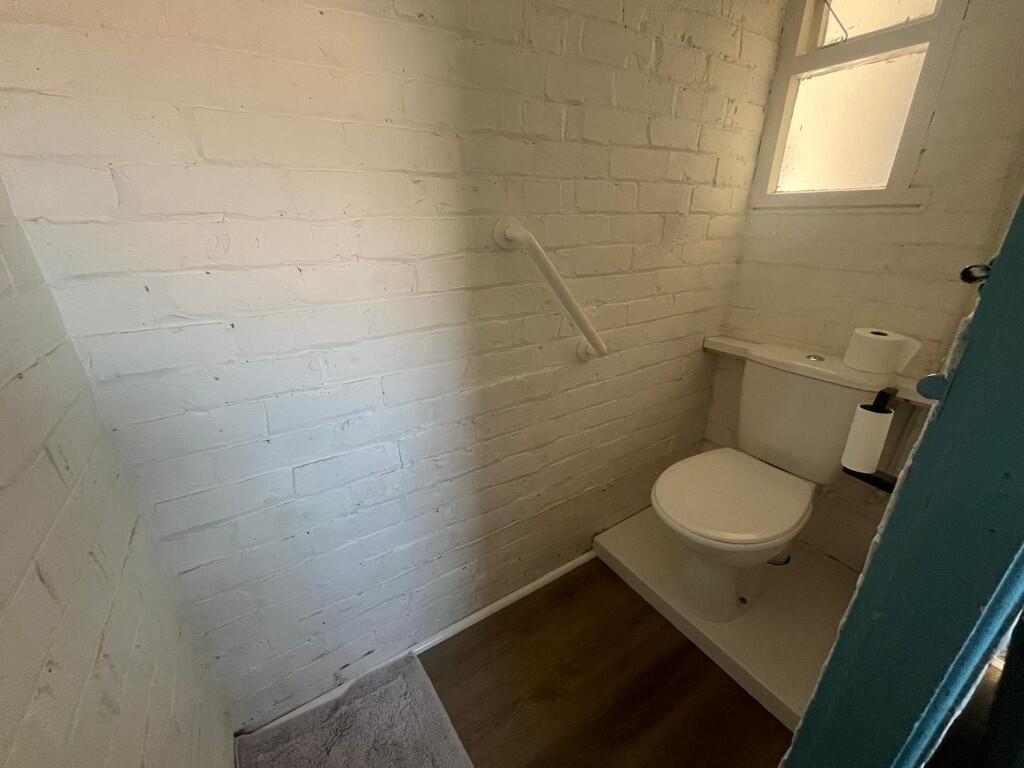 GROUND FLOOR WC