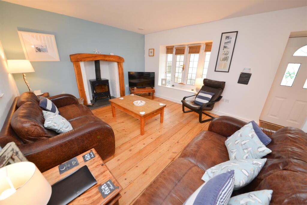 Open Plan Lounge/Kitchen/Diner