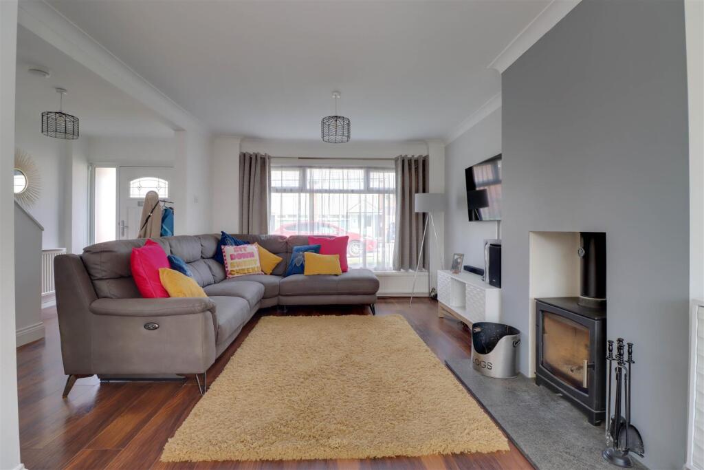 51 MOUNT CLOSE-6.jpg