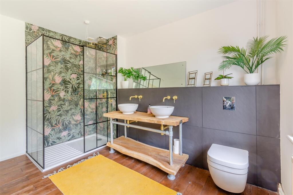 En-Suite