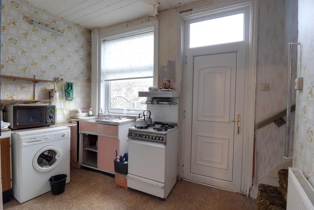 Kitchen 2