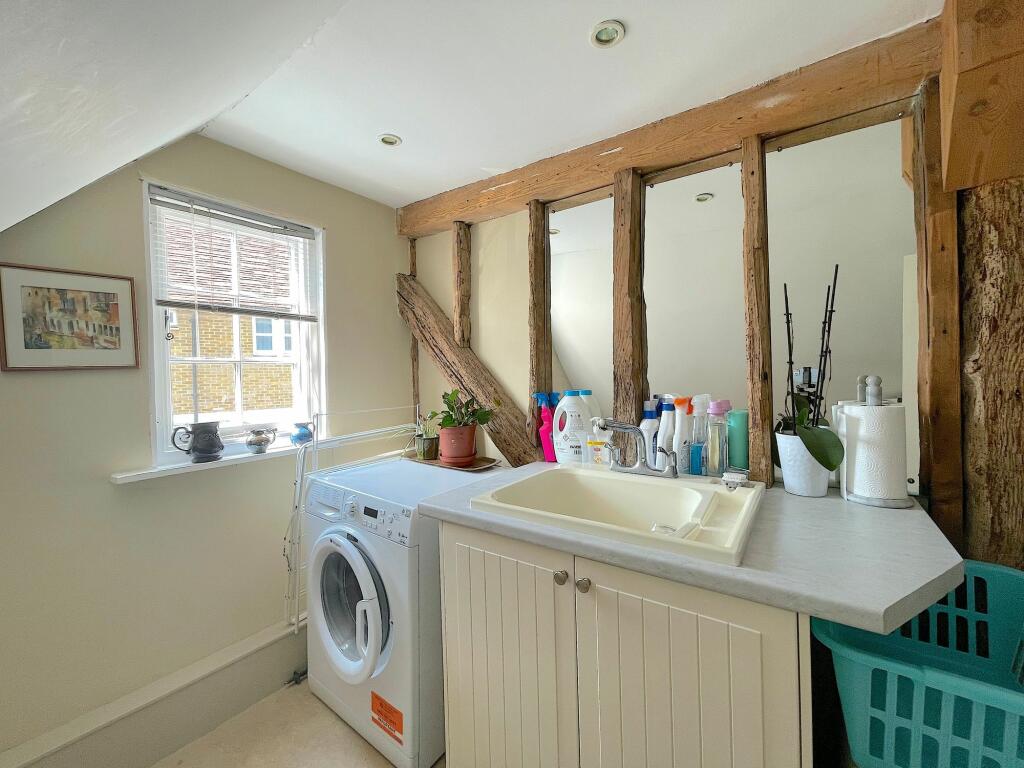 Utility Room (1)