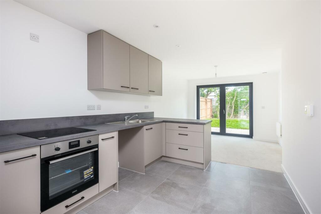 Apartment 23- Internal-3.jpg