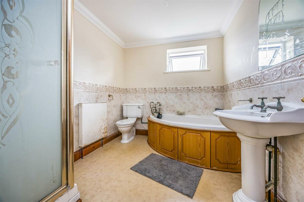 136 London Road, Widley-Small-PorticoMarketing-O'H