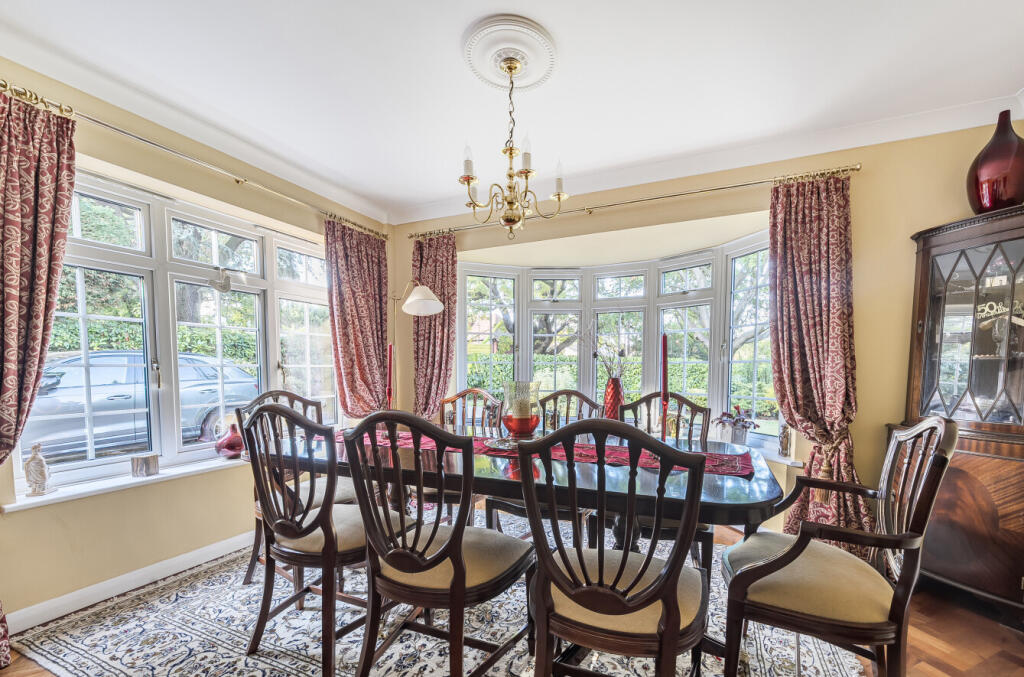 1360121-15-68dc00...