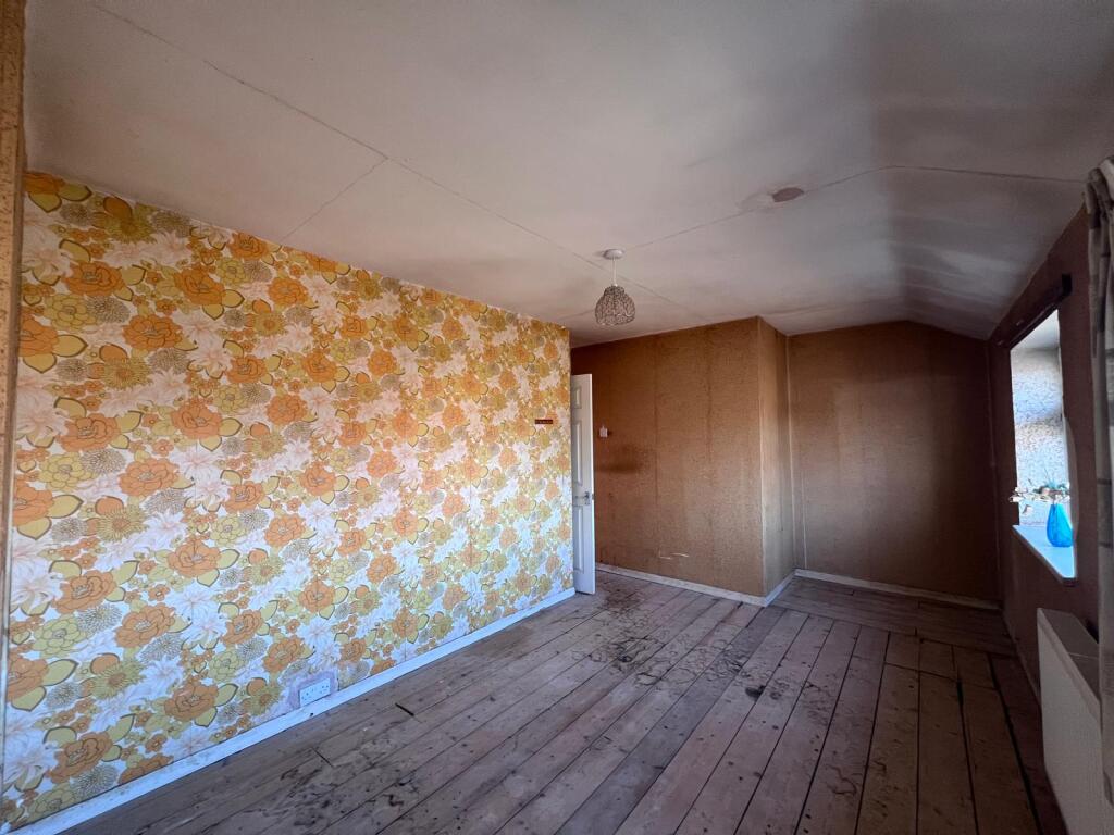 BEDROOM1.jpeg