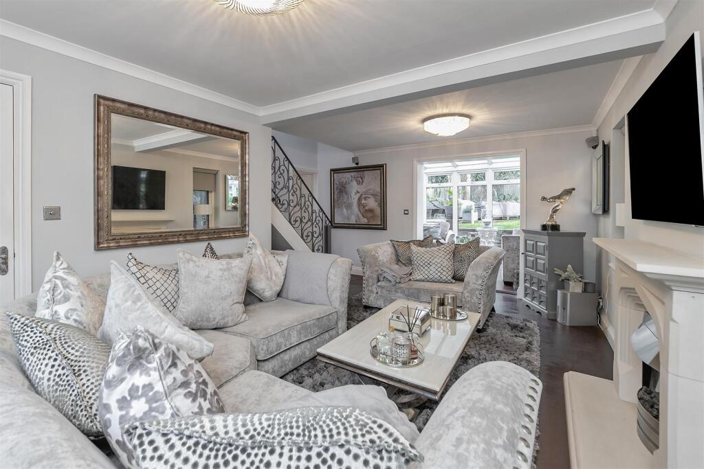 30NewlynClose-30.jpg