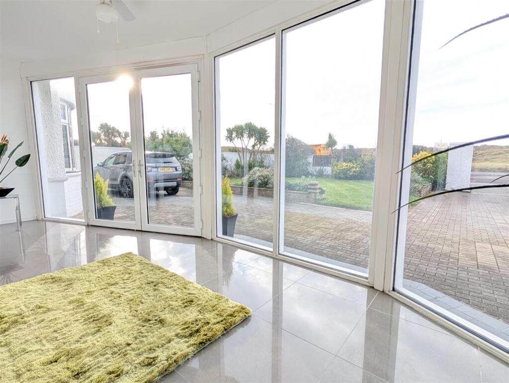 CONSERVATORY PORCH ENTRANCE