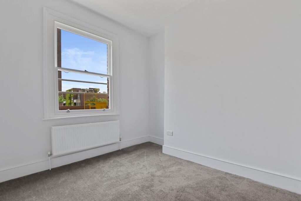 6  bedroom 1.jpg