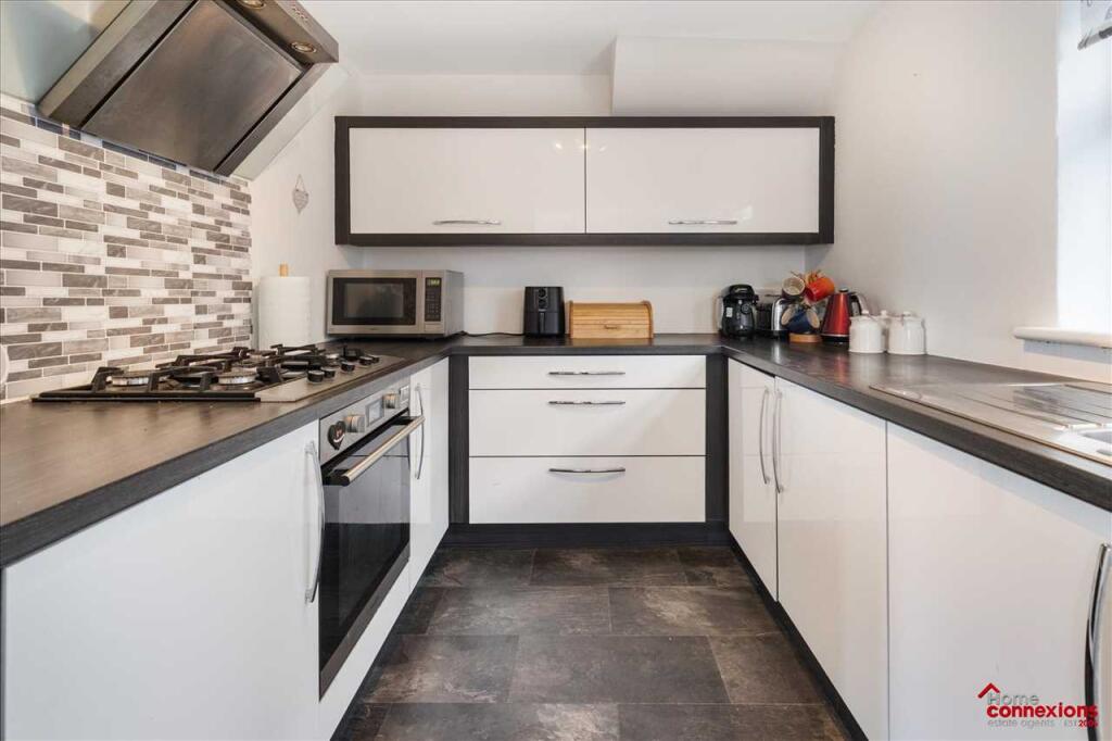 Kitchen (1)