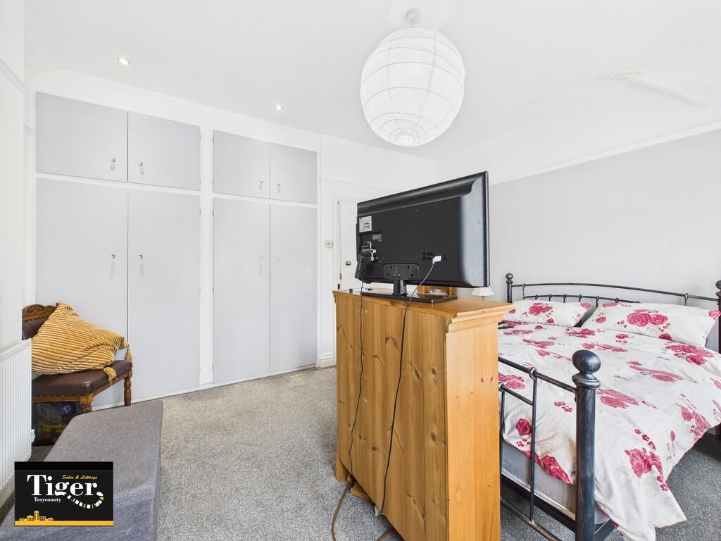 CAM03440G0-PR0335...