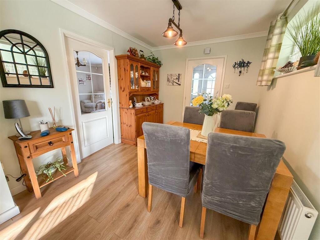 DINING AREA VIEW