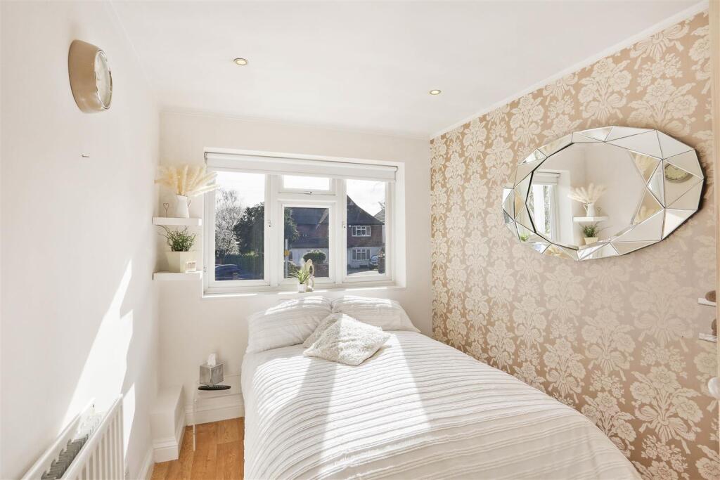 1428771084 -  13.jpg