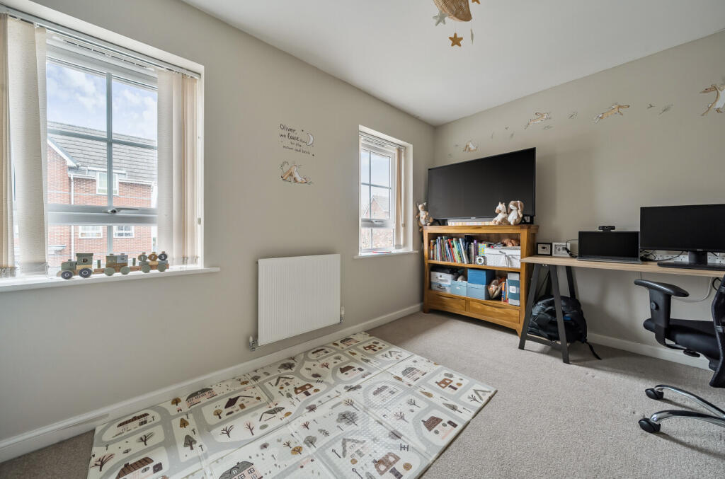 1376233-7-690c85a...