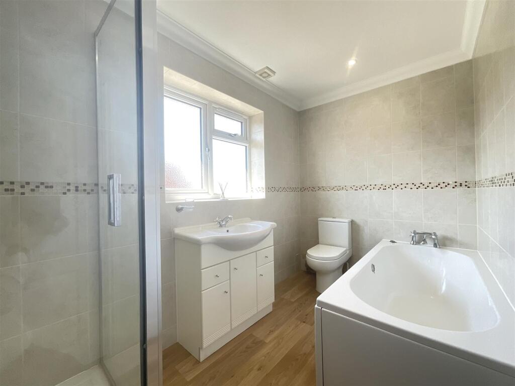 Bath &amp; Shower Room