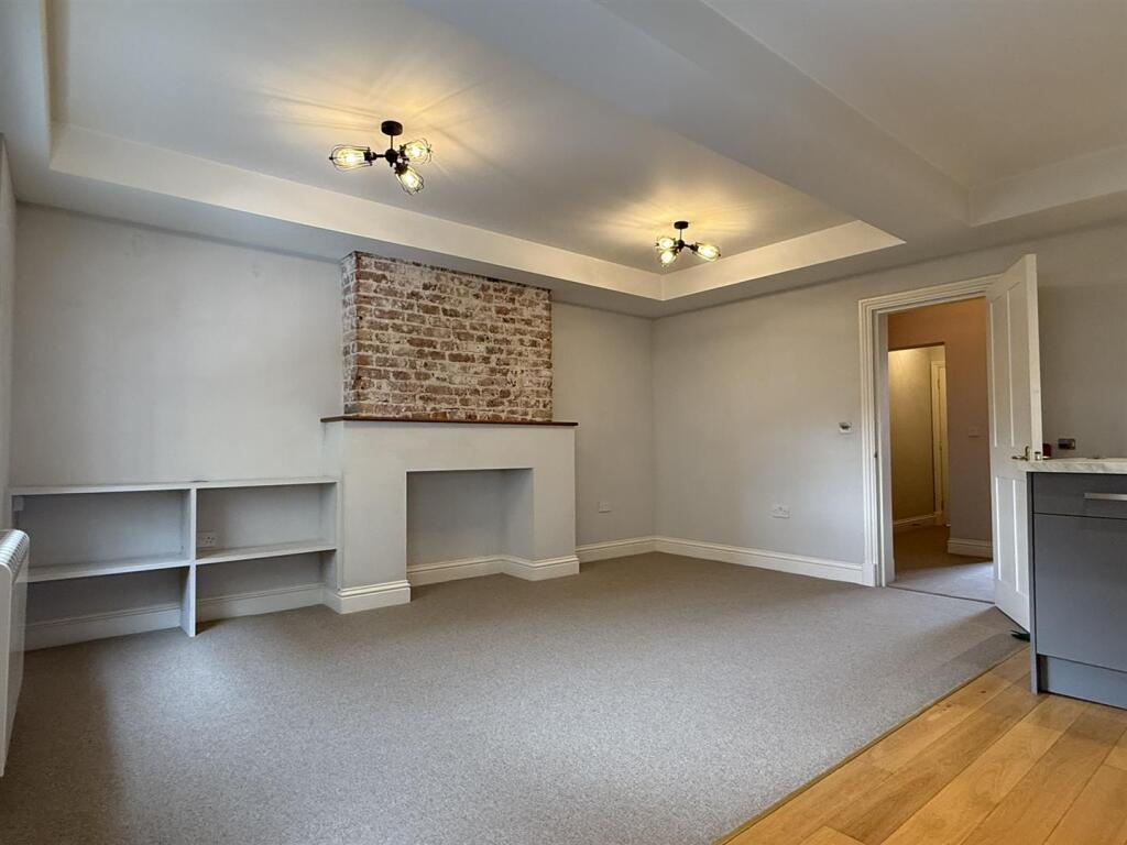 Living Room/ Dining Room