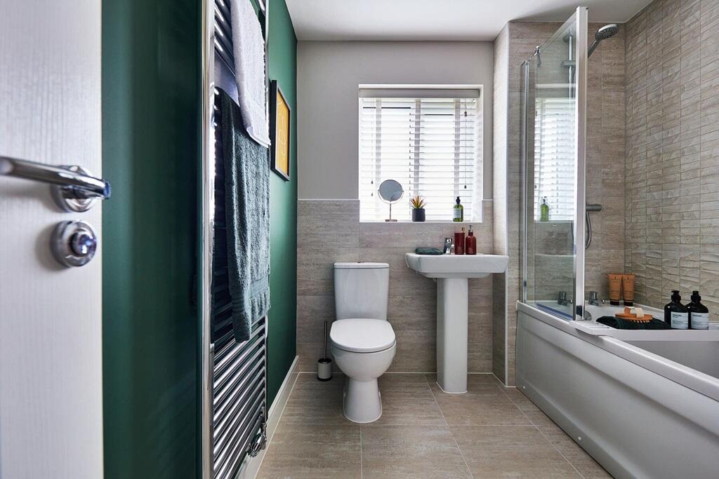 Family-friendly bathroom