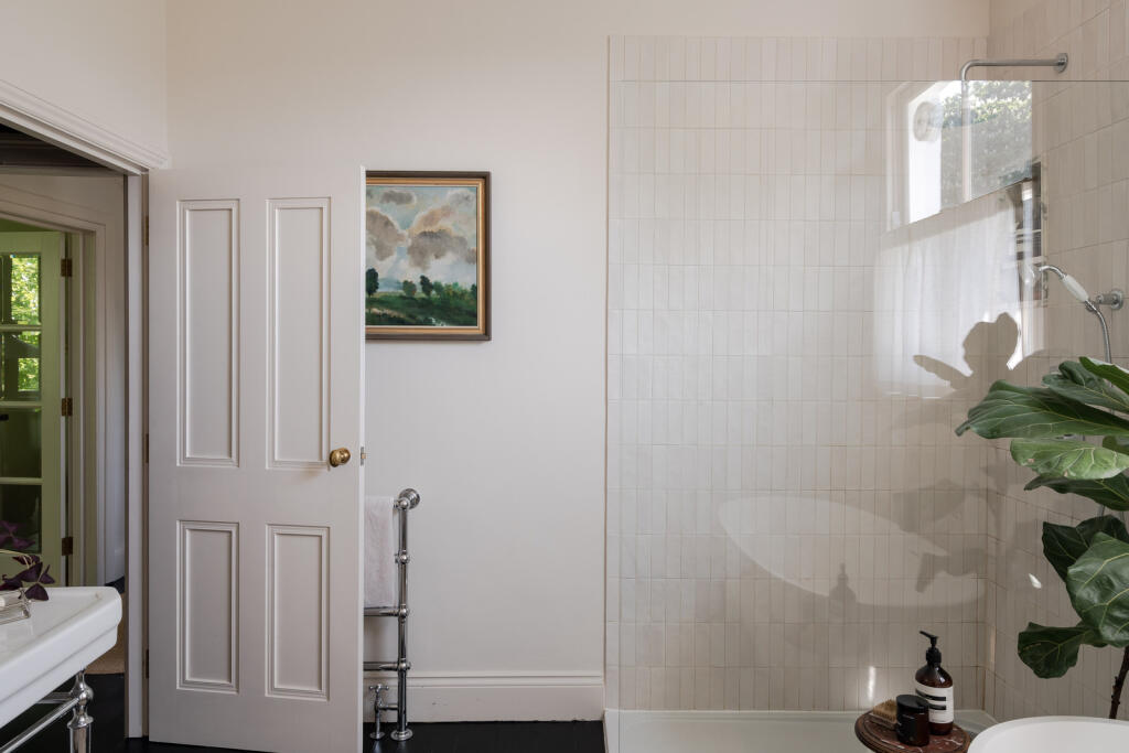 280674 - Greenwood Road, London E8 - high res -...