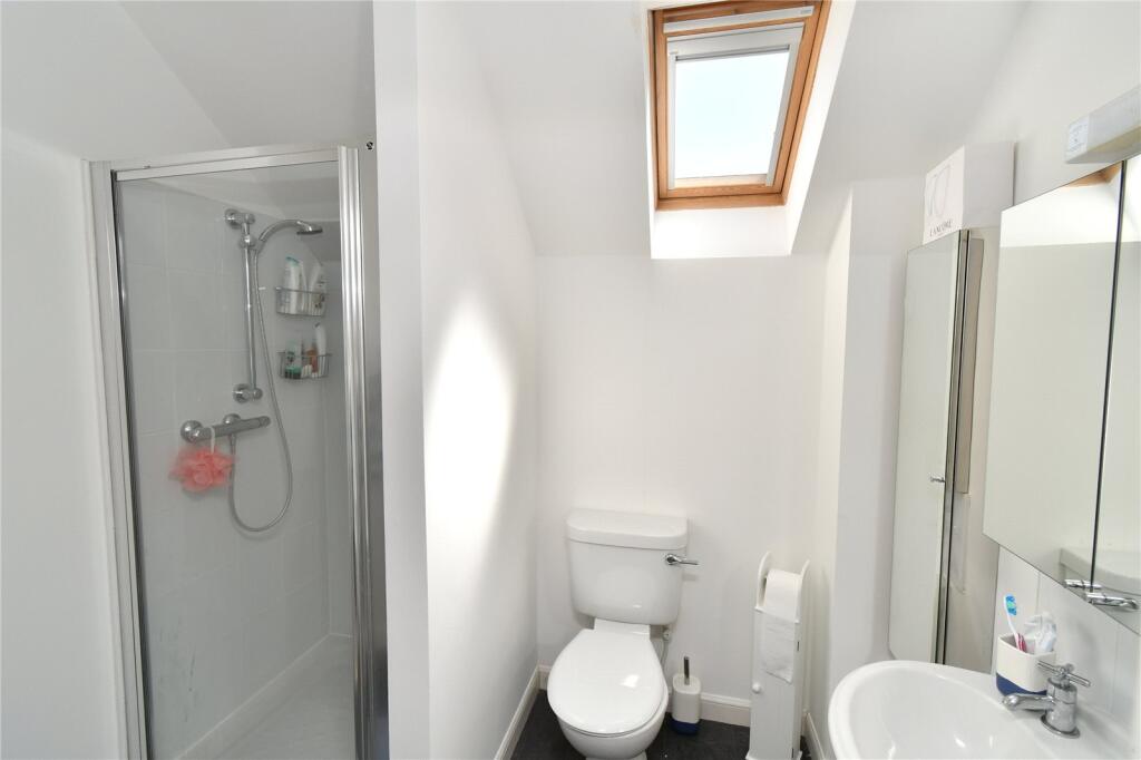 Master En-Suite