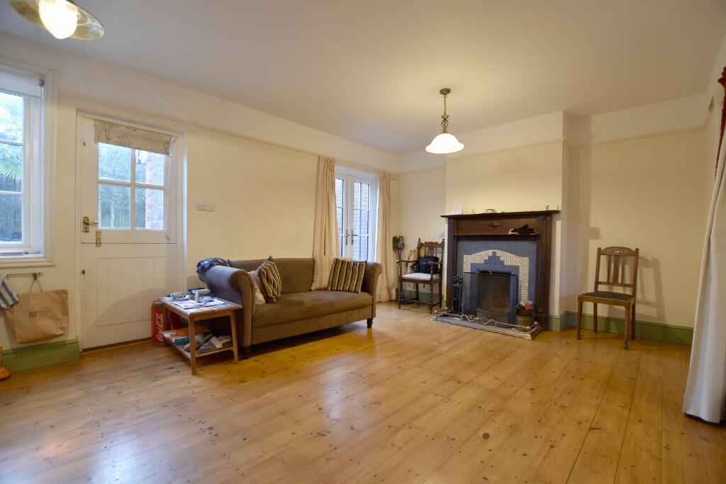 Kitchen/Lounge