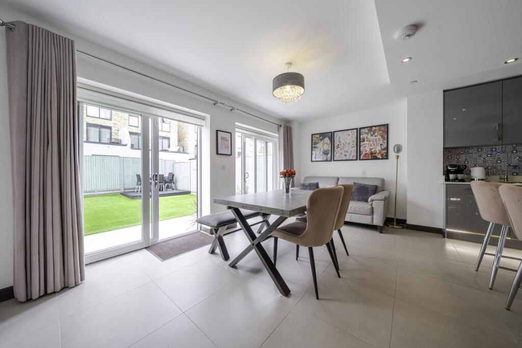 1326888-8-6880e3c...