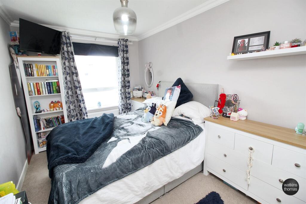 bed 1