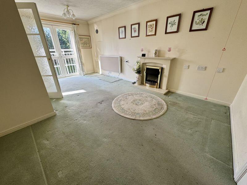 Open Plan Lounge Dining Area