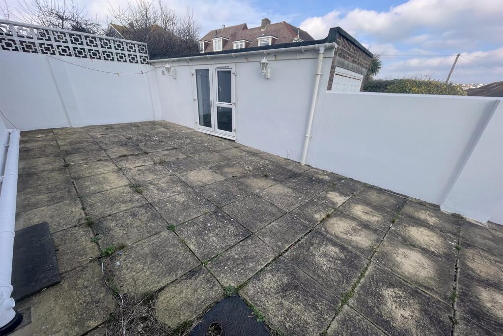 Side patio entrance 