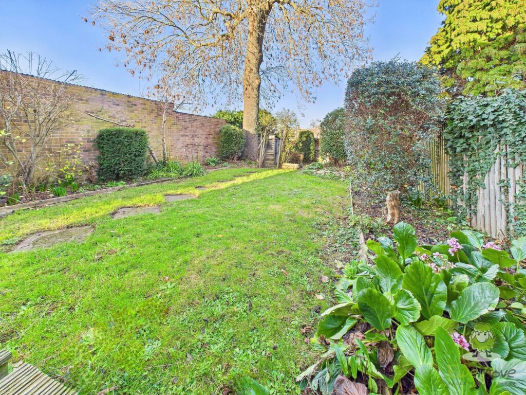 CAM01543G0-PR0168-STILL033