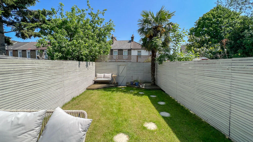 Garden 3