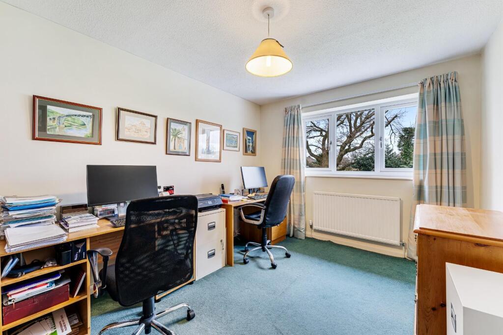 18 CROFT ROAD-27.jpg