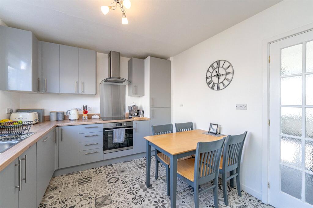 Kitchen Alt