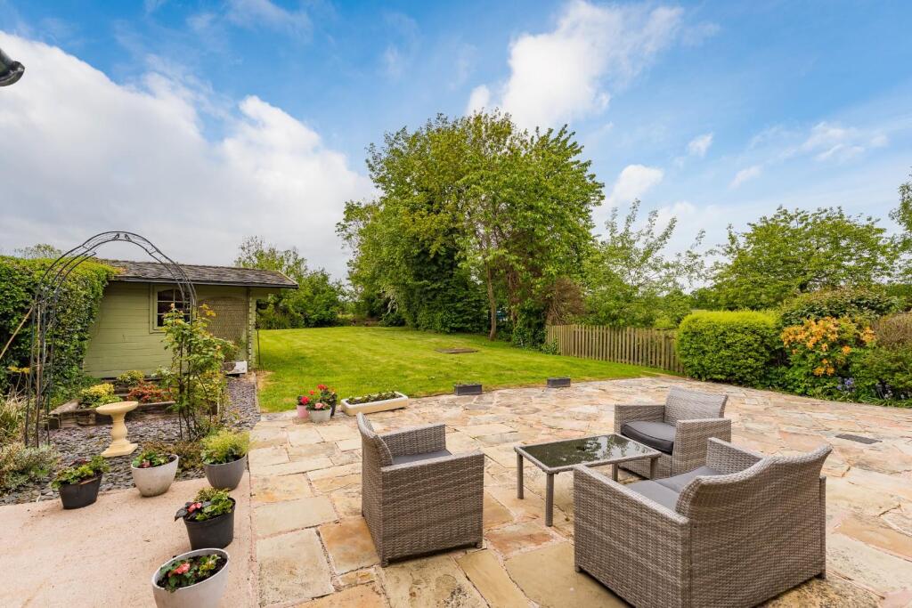 Laburnum Cottage, Wilmslow.jpg