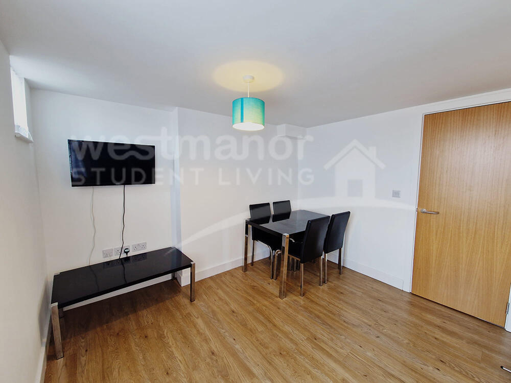 FLAT 14