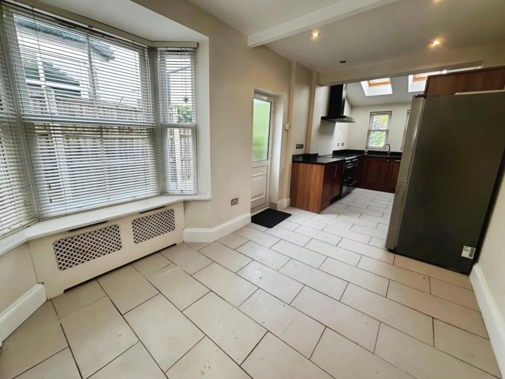 Kitchen Dining Room 2