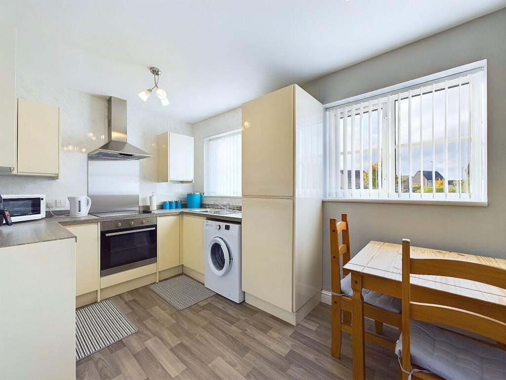 Kitchen/Dining