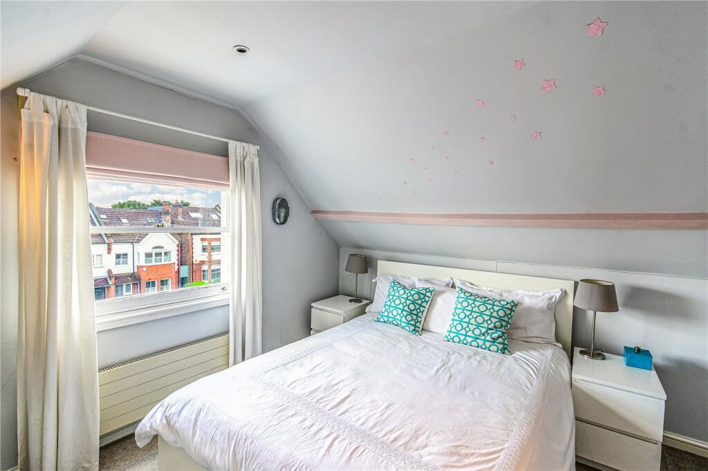 Bedroom 2 P2