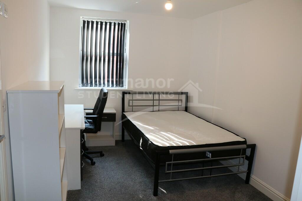 FLAT 7