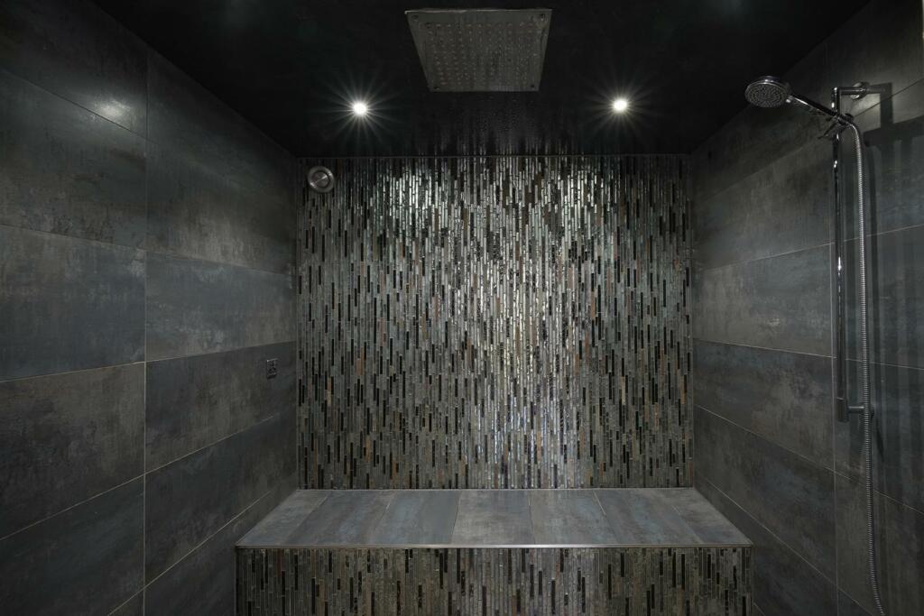 Shower Suite