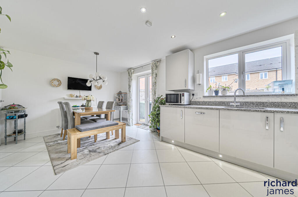 f61beea281aa48e8b65e784f3d66b088