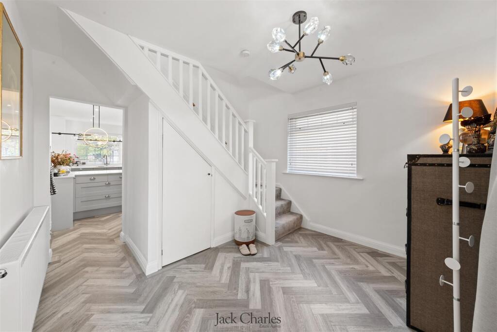 177 Hadlow Road 13.jpg