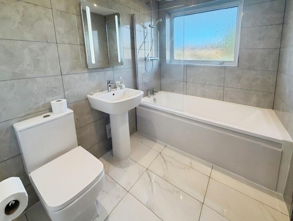 pbox-IMG.jpg