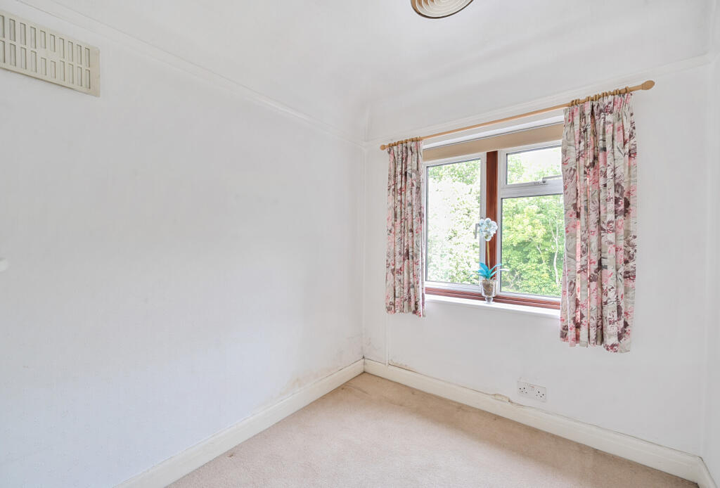 19-6819e5b3ce2ef-...