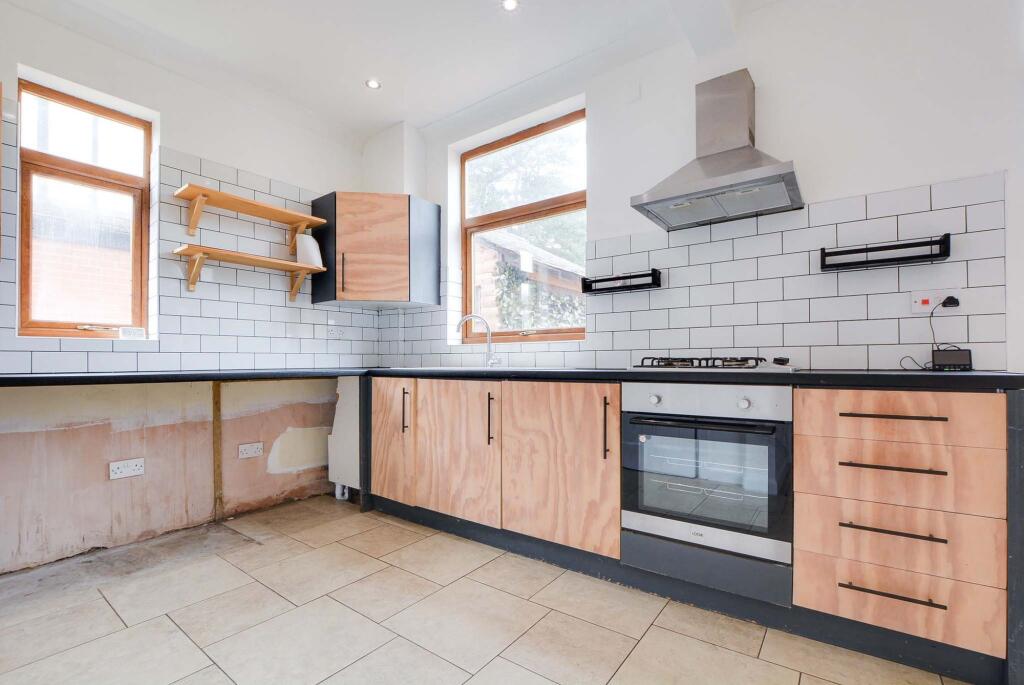 Open Plan Fitted Dining Kitchen
