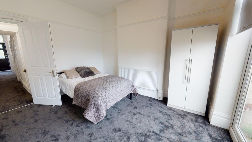 597-Gloucester-Road-Bedroom(6)