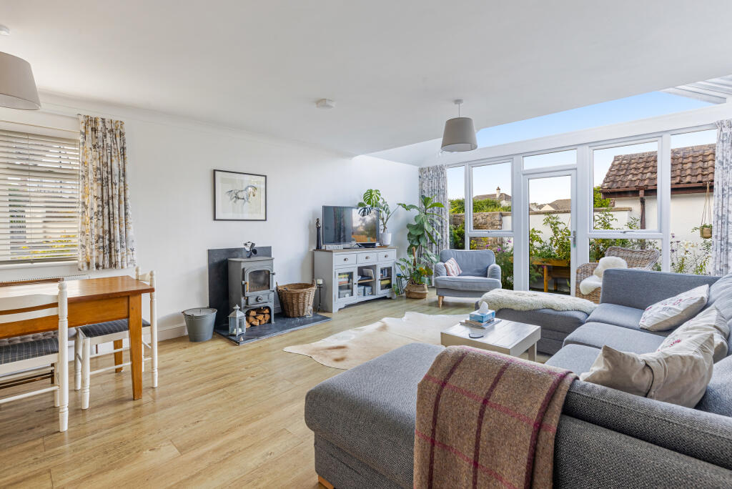 A11 - 1 Crokers Way, Ipplepen - 250723