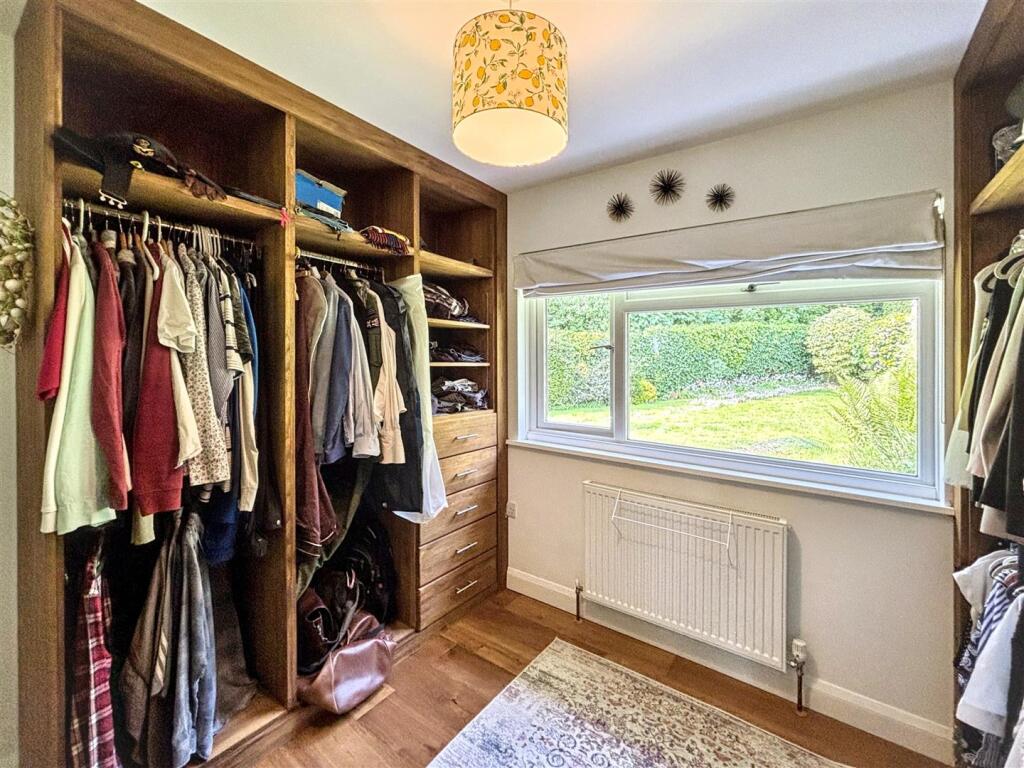 Dressing room.jpeg